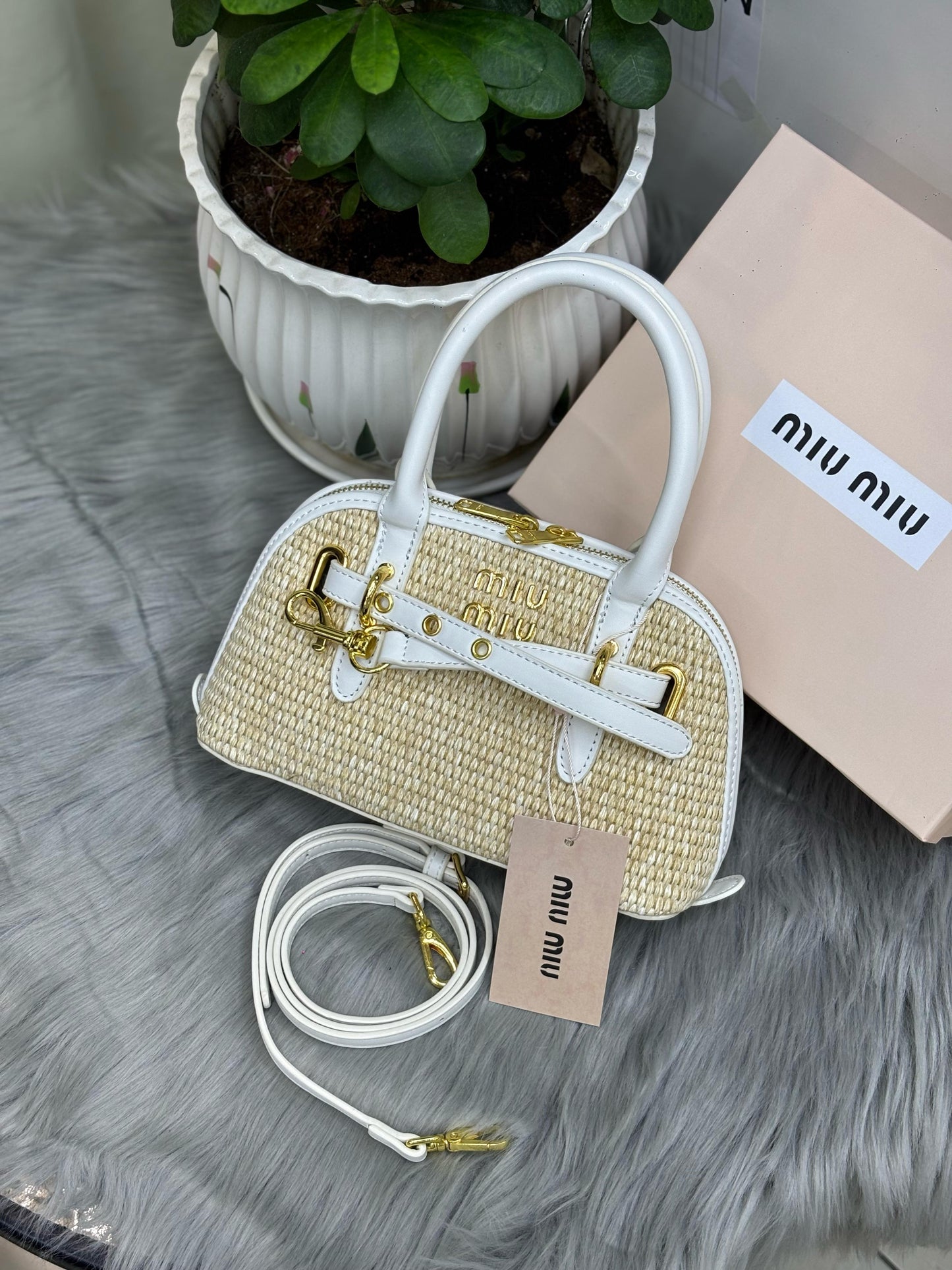 MIU MIU