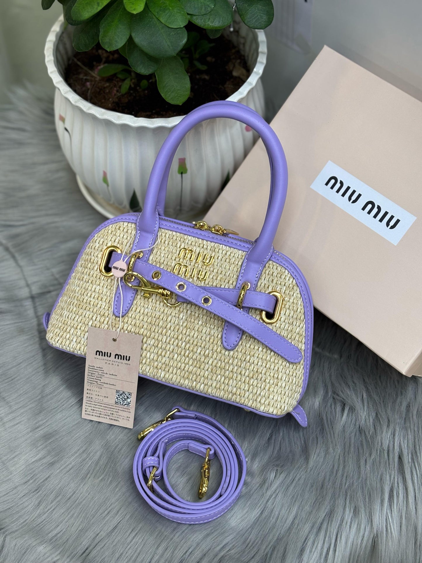 MIU MIU